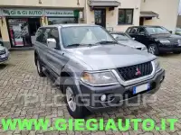 2000 Mitsubishi PAJARO