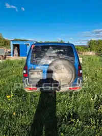 2000 Mitsubishi PAJARO
