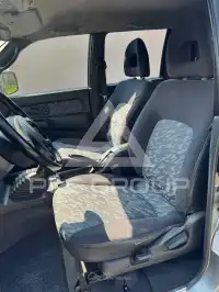 2000 Mitsubishi L200