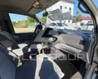 2000 Mitsubishi Delica