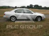 2000 Nissan MAXIMA