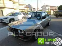2000 BMW 218