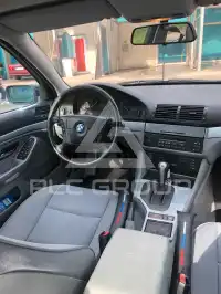 2000 BMW 523