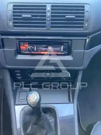 2000 BMW 523