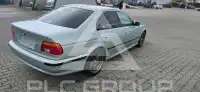 2000 BMW 523