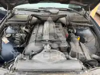 2000 BMW 523