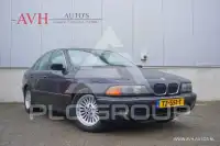2000 BMW 523