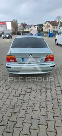 2000 BMW 523