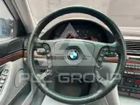 2000 BMW 7 Series