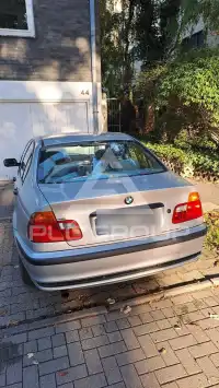 2000 BMW 330