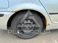 2000 BMW 330