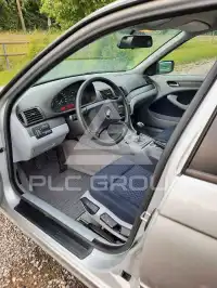 2000 BMW 330