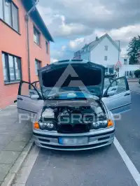 2000 BMW 330