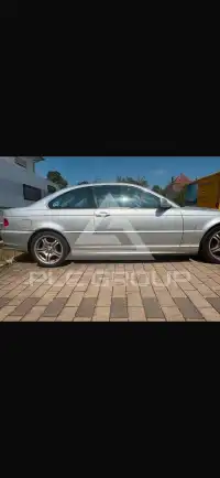 2000 BMW 330