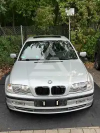 2000 BMW 330