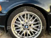 2000 BMW 330