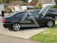 2000 BMW 330