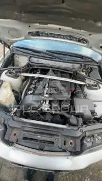 2000 BMW 330