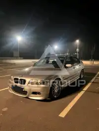 2000 BMW 330