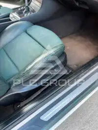 2000 BMW 330