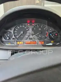 2000 BMW 330