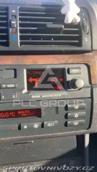 2000 BMW 330