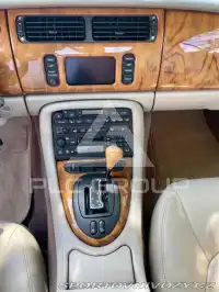 2000 Jaguar XKR
