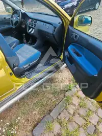 2000 Honda HR-V
