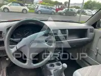 2000 Mazda Demio