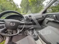 2000 Mazda 323