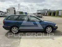 2000 Volvo V40