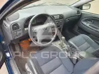 2000 Volvo V40