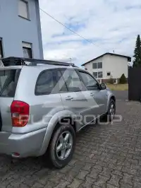 2000 Toyota RAV4