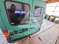 2000 Ford FIESTA