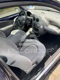 2000 Ford KA