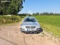 2000 Volkswagen Passat