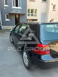 2000 Volkswagen GOLF