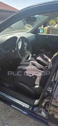 2000 Volkswagen GOLF