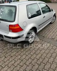 2000 Volkswagen GOLF