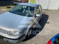 2000 Volkswagen GOLF