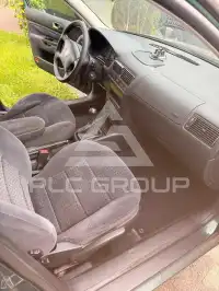 2000 Volkswagen GOLF