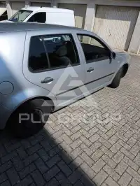 2000 Volkswagen GOLF