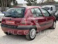 2000 Renault Clio