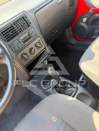 2000 Seat Arona