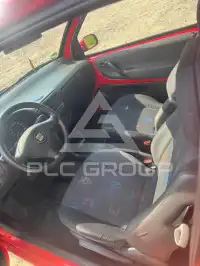 2000 Seat Arona