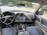 2001 Mitsubishi PAJARO