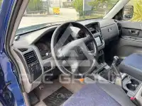 2001 Mitsubishi PAJARO