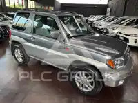 2001 Mitsubishi PAJARO