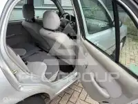 2001 Nissan MICRA