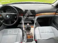 2001 BMW 523